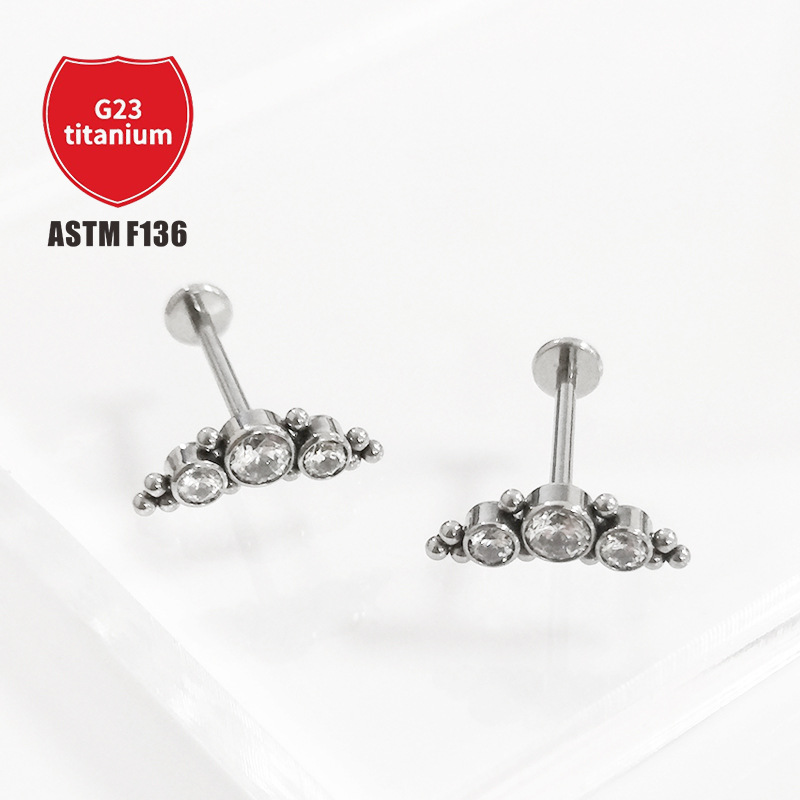 Pointed titanium steel lip stud product view