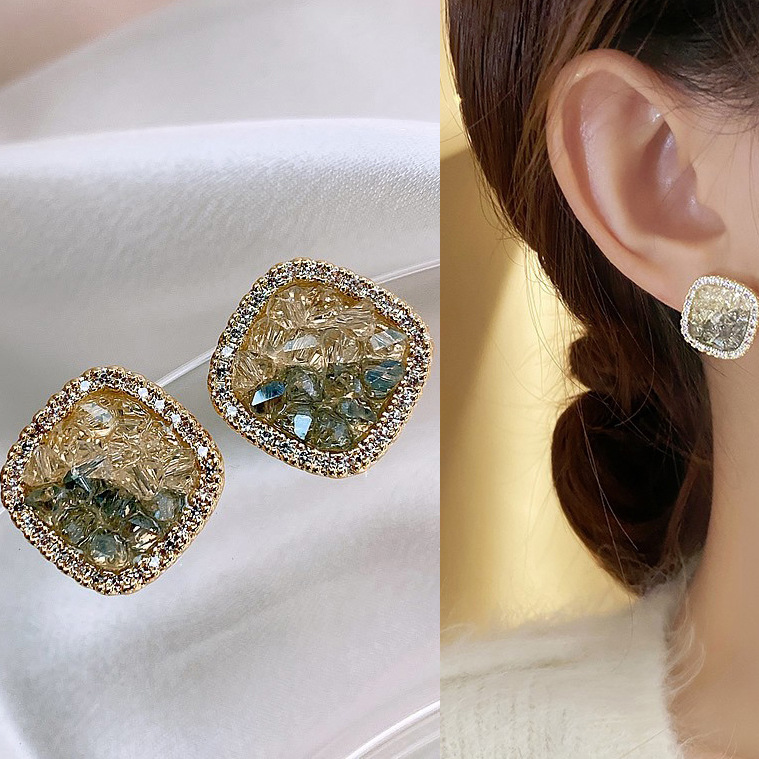 Square geometric crystal earings