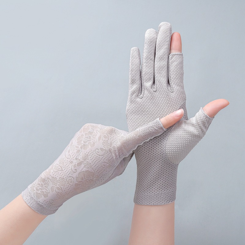 Fingerless sun protection gloves for women, thin ice silk summer half-finger driving anti-slip two-finger tea picking sunshade