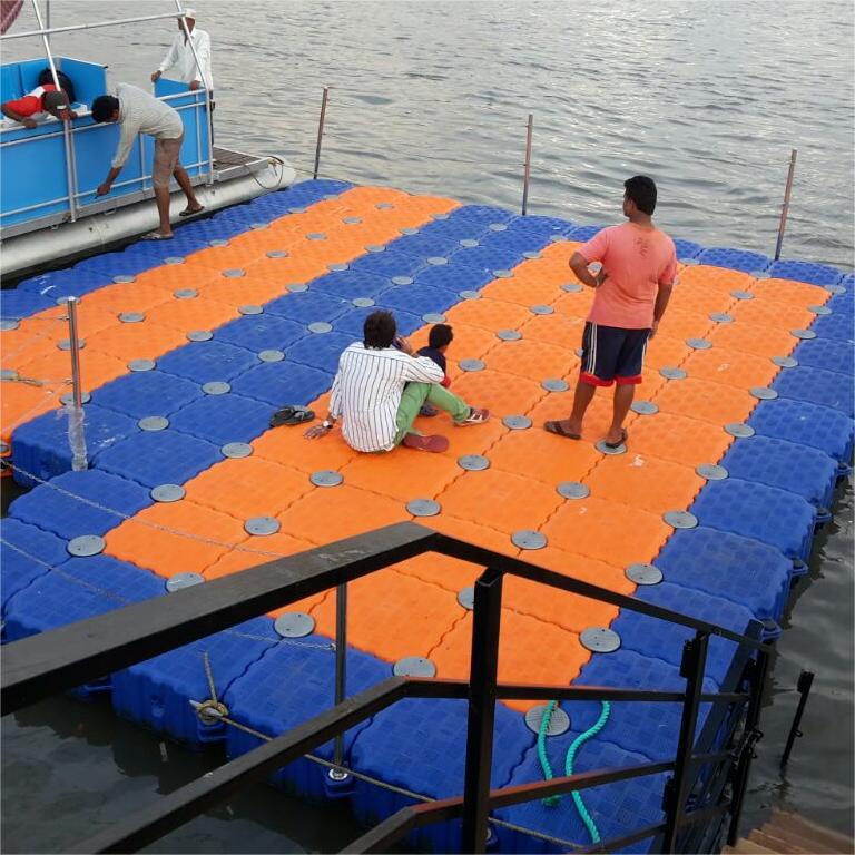 Sailing and Dragon Boat Dock, Floating Pontoon, Competition Platform, Water Play Platform, Motorboat with Roller Pontoon Float Box Sailing and Dragon Boat Dock, Floating Pontoon, Competition Platform, Water Play Platform, Motorboat with Roller Pontoon Float Box