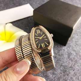 间金酒桶形黑盘跨境新款蛇形满钻女士石英表复古表带设计手表厂家
