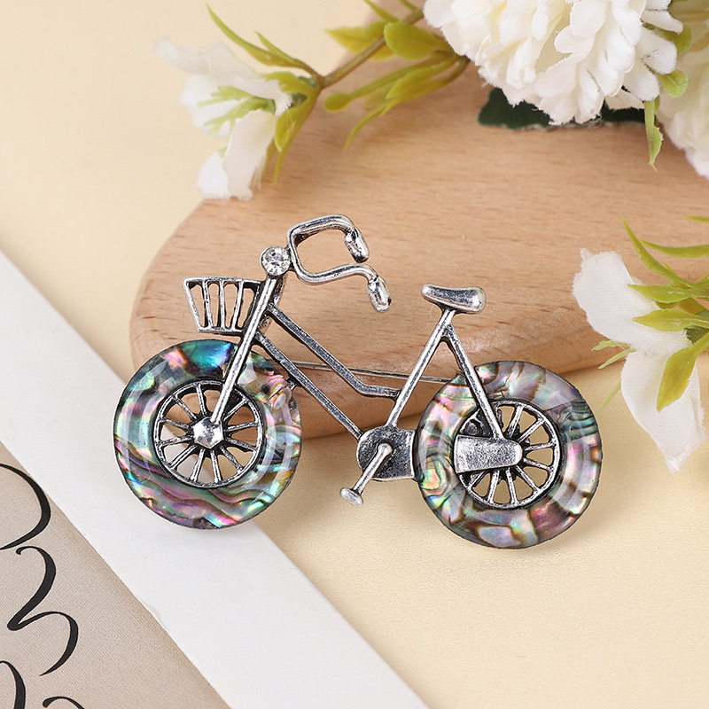 Brooches Classification Casual, Daily Occasion Retro Pin Bicycle Alloy Inlay Shell Women's Brooches