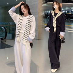 2025秋冬季哺乳衣外出辣妈款产后穿喂奶衣服针织休闲刺绣哺乳套装