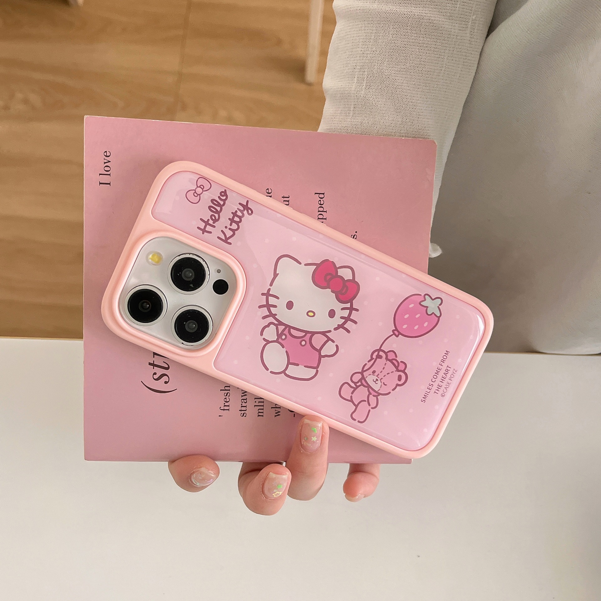 Divertido gato KT lindo de dibujos animados para Apple 16ProMax funda para teléfono móvil 15Pro nuevo 14/13 simple 15PM