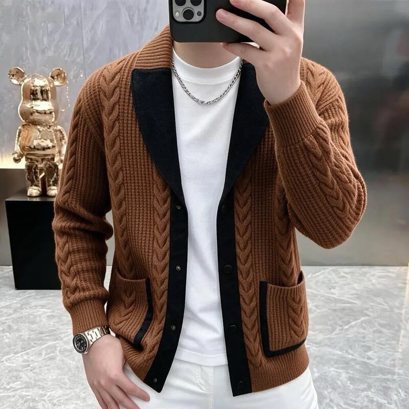 High-end autumn and winter new men's fashion knitted cardigan, trendy retro color-blocked twisted collar jacket, stylish and versatile High-end autumn and winter new men's fashion knitted cardigan, trendy retro color-blocked twisted collar jacket, stylish and versatile
