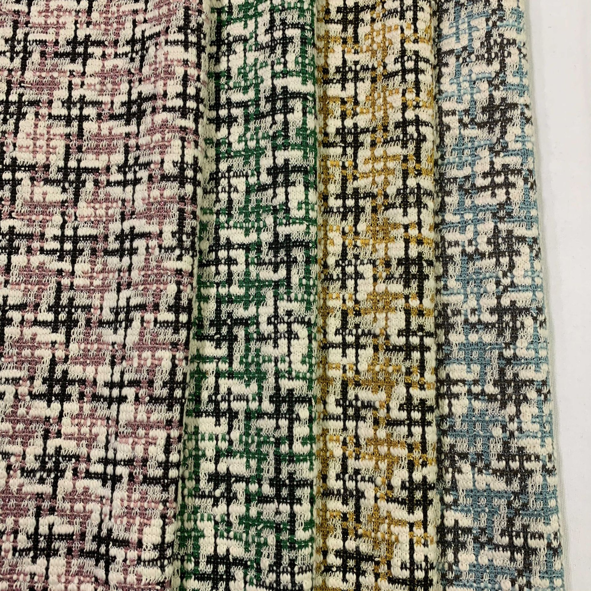 新款小香风轻奢混色提花面料色织服装原料粗纺弹力纺织现货批发