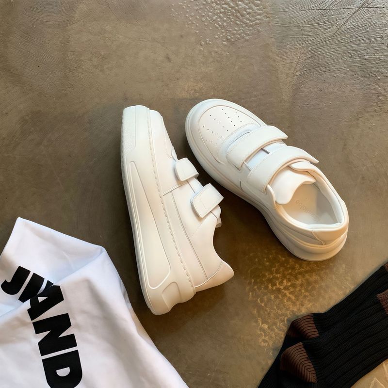 Soft cowhide ~ genuine leather age-reducing hook and loop thick-soled small white shoes women's autumn new all-match height-increasing sports casual skate shoes