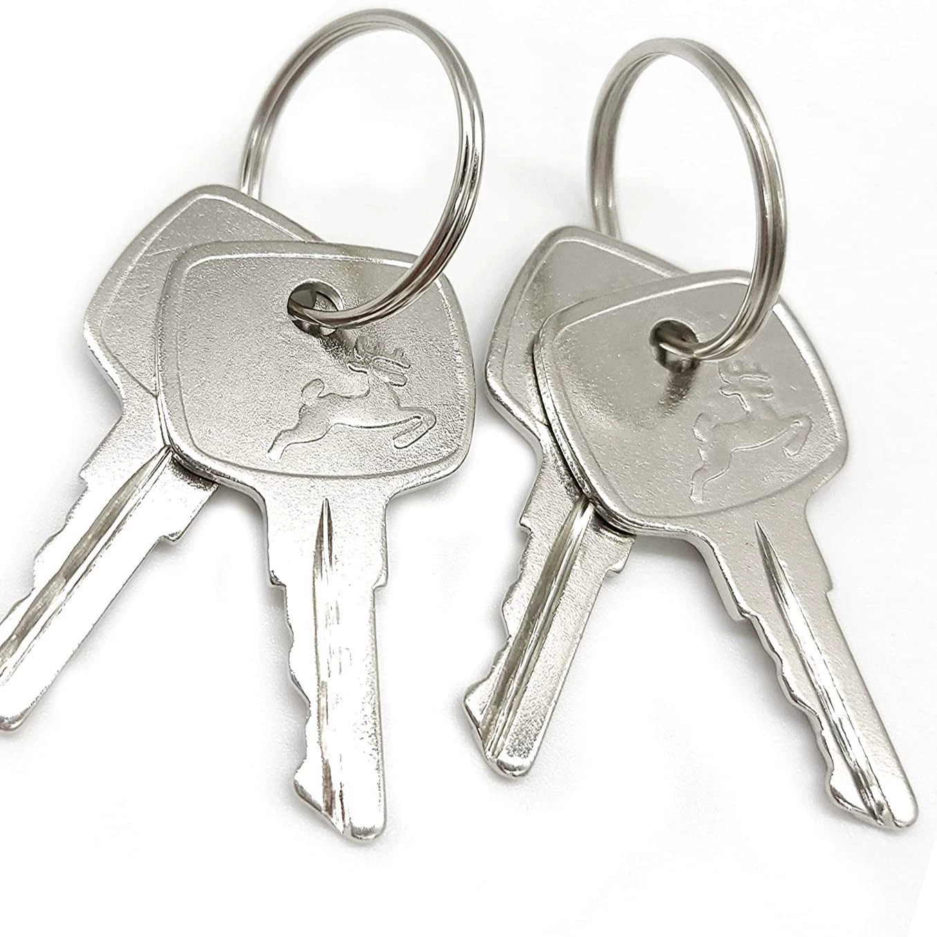 Ключ с сильным оленем John Deere AR51481 Ключи