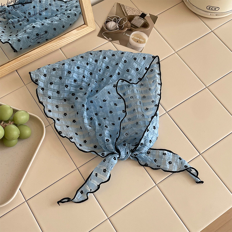 Bufanda triangular babero femenino verano nuevo estilo bufanda de seda floral fresca temperamento ligero estilo pastoral pañuelo en la cabeza cinturón para el cabello tocado