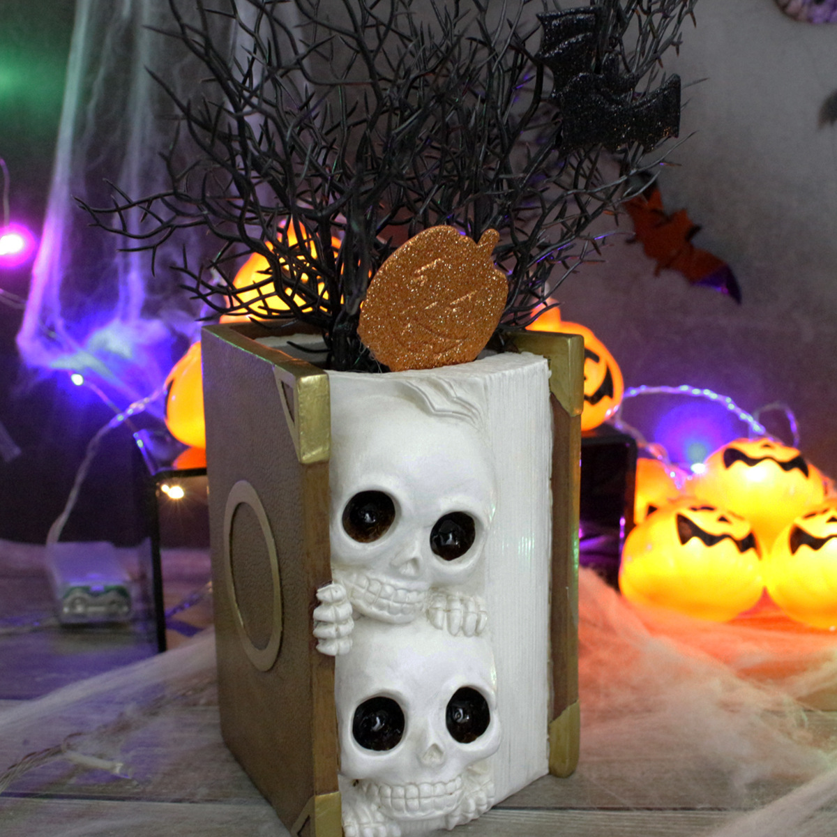 Halloween Skull Book Resin Fleshy Flower Pot Green Plant Flower Pot Personalized Creative Ghost Head Flower Pot  