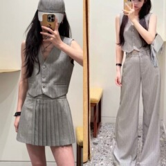 法式优雅2025早秋气质条纹烫钻无袖V领马甲+百褶裤裙+直筒裤套装