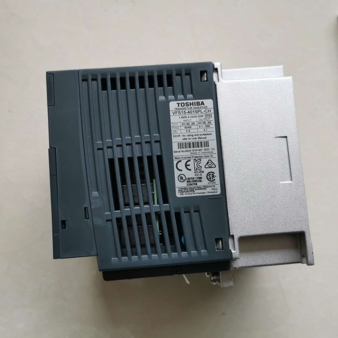 7.5KW变频器VFS15-4075PL-CH公司现货质保一年380V全新正品