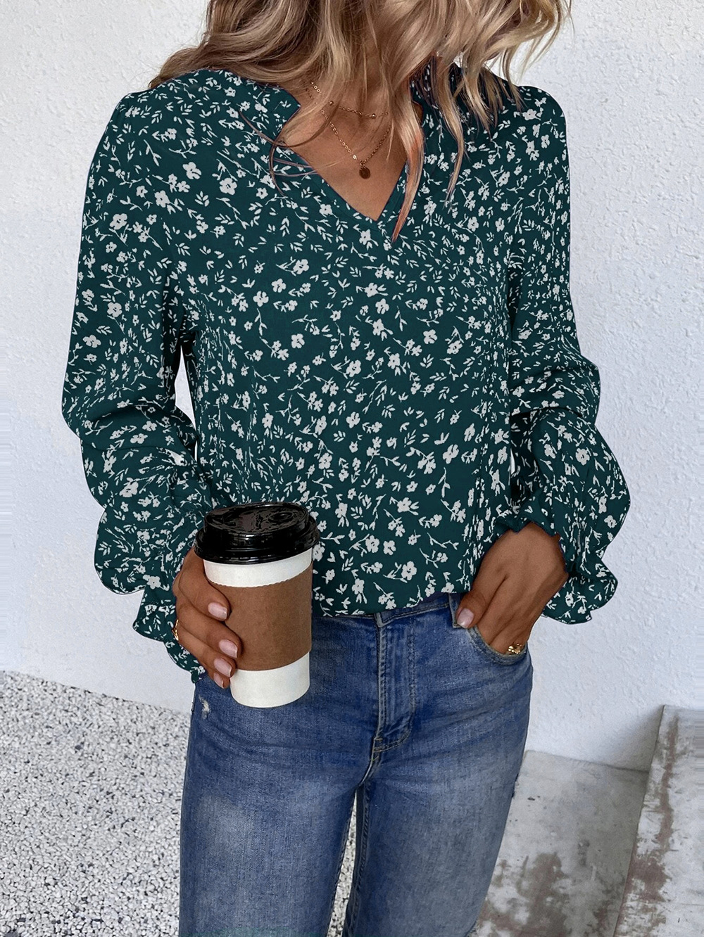 Oferta especial para exportación: Camisa estampada de manga larga con volantes y cuello en V, estilo floral, para mujer, de otoño, para Amazon y eBay.