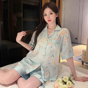 ���ҡ������͡���ѩ�z˯��Ů�ļ�������@�L�黨��Ů�������Ҿӷ�