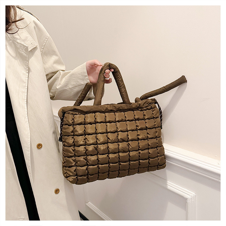 762g Weight Polyester Lining Material Sewing Thread Fashion Element Magnetic Buckle Closure Type Single Shoulder Strap Strap Type Tote Bag Bags Type Daily, Street, Shopping Occasion Nylon Material Solid Color Pattern Autumn&Winter Season Women's Gender Elegant, Classic Style Style Square Shape Medium Size Women's Medium Nylon Solid Color Elegant Classic Style Sewing Thread Square Magnetic Buckle Tote Bag 21