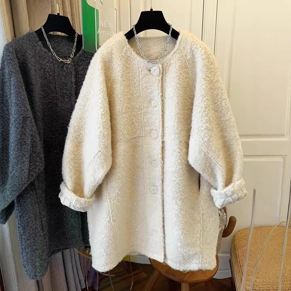 Small Mid-length Woolen Coat Women's 2024 Autumn and Winter New Loose Slimming High-end Casual Western Style Coat