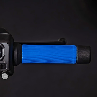 Motorcycle Handle Cover: silicone anti-slip grips, pull-out handlebar - wave-pattern-blue-silicone-handle-grips-a-pair-of-2-todays-super-low-price