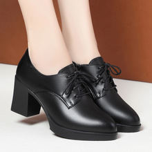 2024春女鞋中年女士系带皮鞋黑色高跟鞋春秋单鞋真皮软底妈妈跳舞