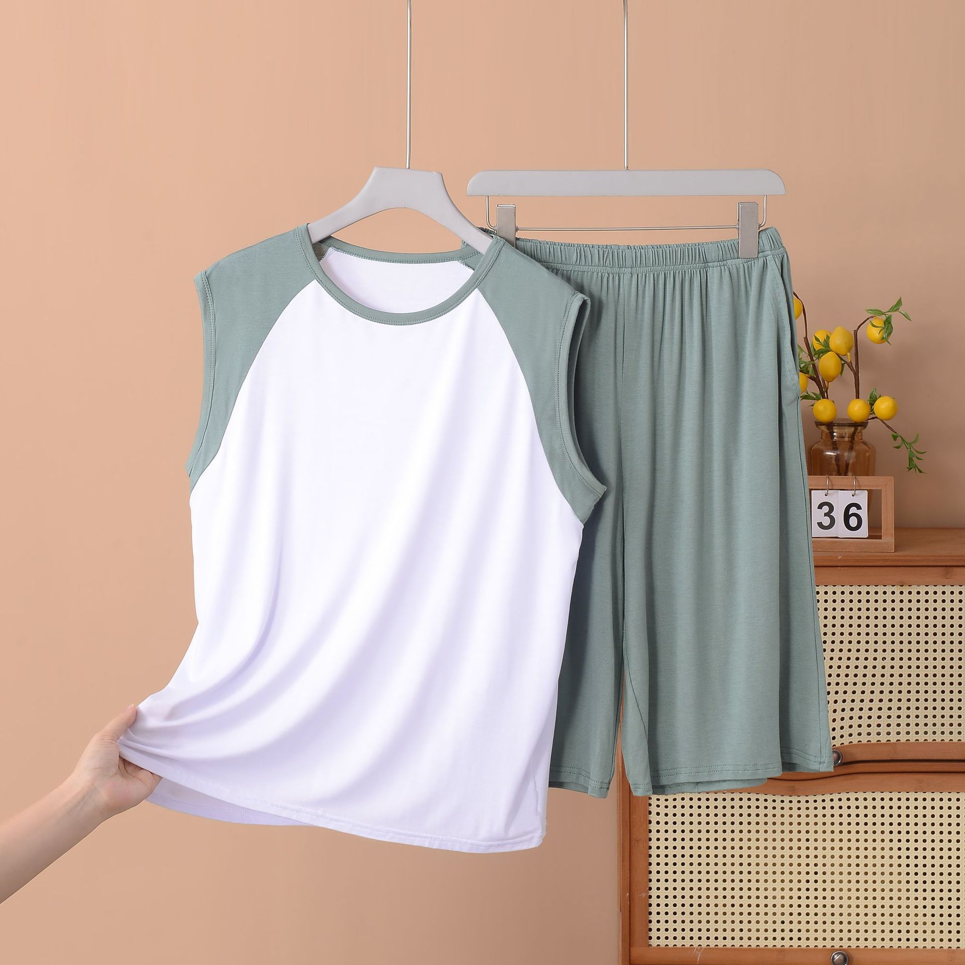 말차가 있는 흰색