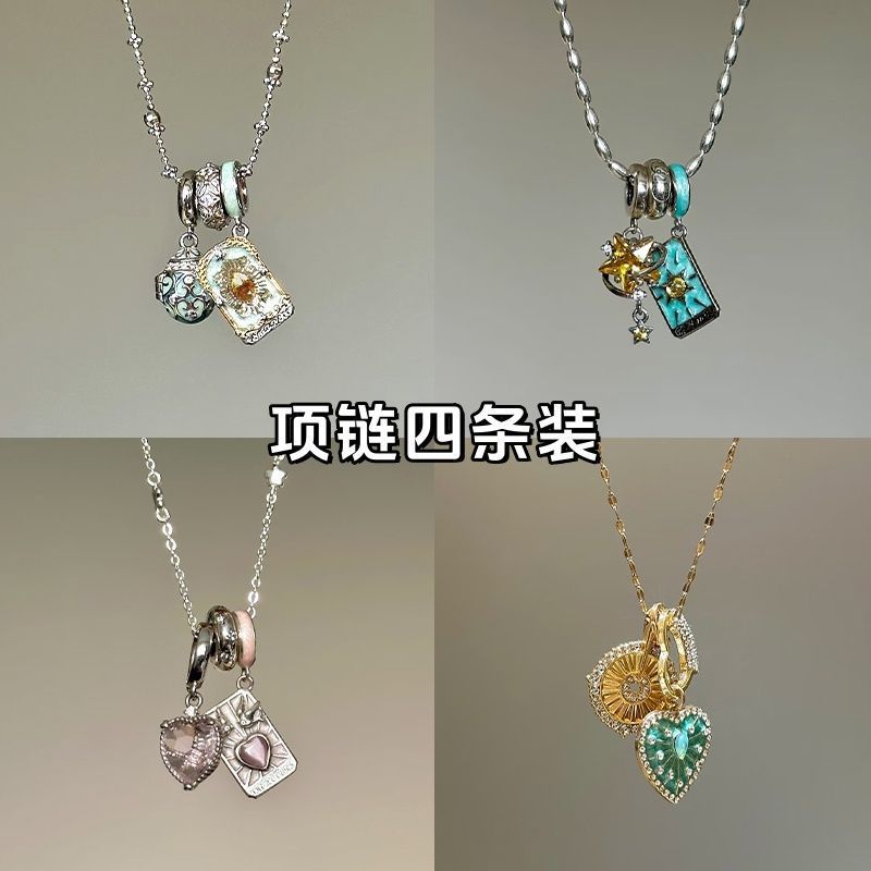 Green sparkling zirconia tarot card pendant collarbone chain, exquisite and atmospheric niche necklace