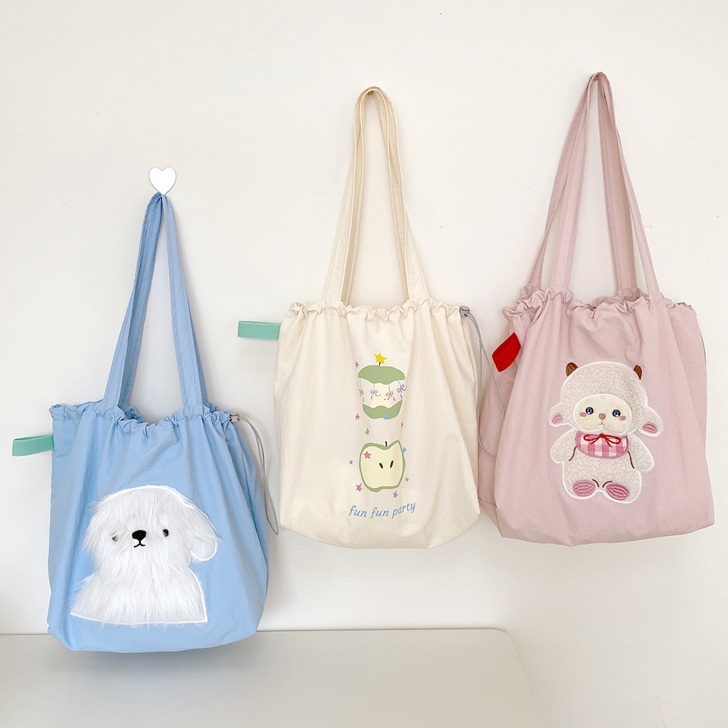 “Green Apple”, cute nylon capacious cartoon one-shoulder bag, cloth bag, with embroidery