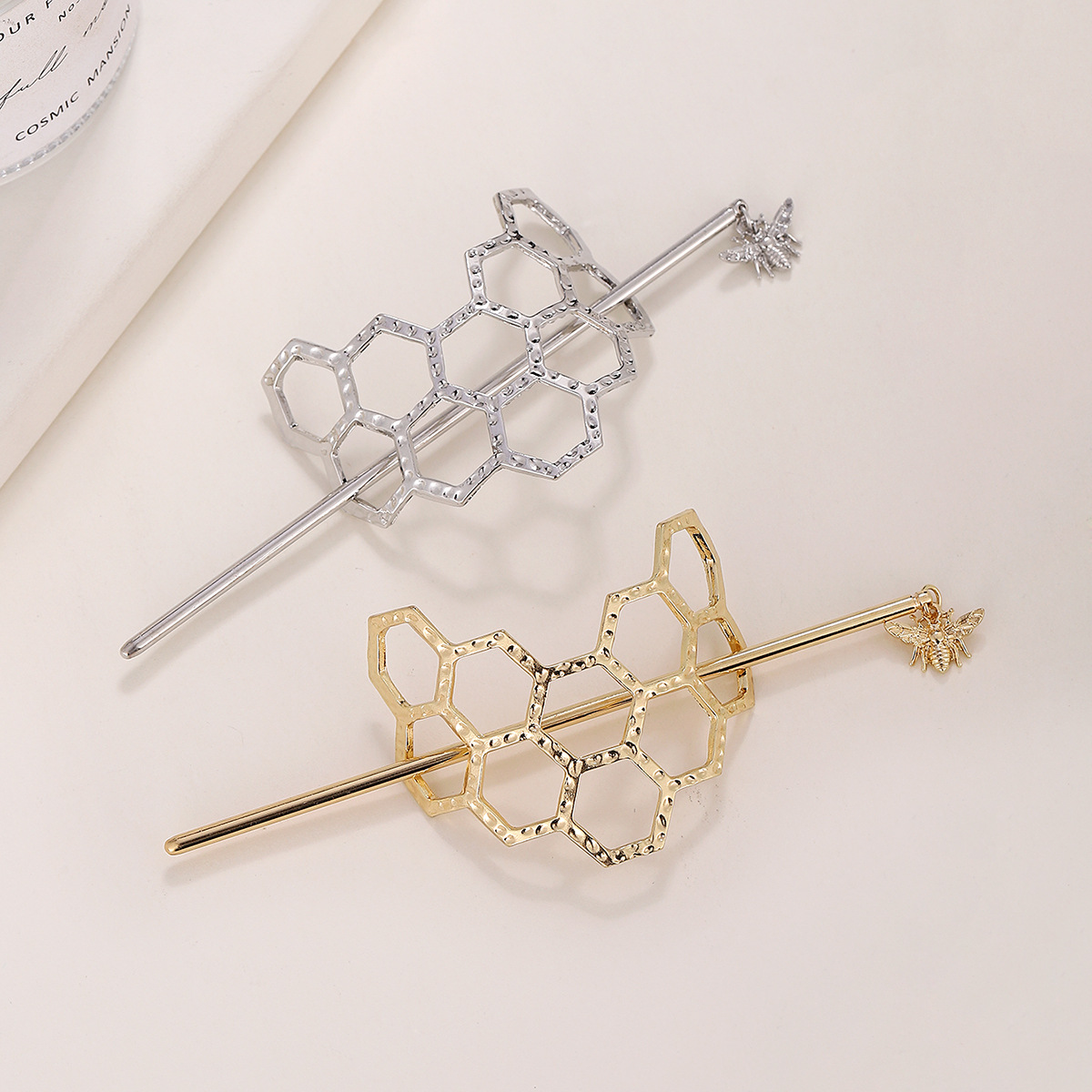 Malla de entropía de estilo coreano horquilla cóncava-convexa irregular agujero de panal aleación horquilla diaria updo malla de panal horquilla