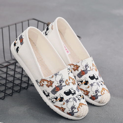 Old Beijing Cotton Shoes for Women - Spring and Summer Fisherman Style Slip-On Lazy White Canvas Shoes with Soft Soles - Large Size for Women - 41-43