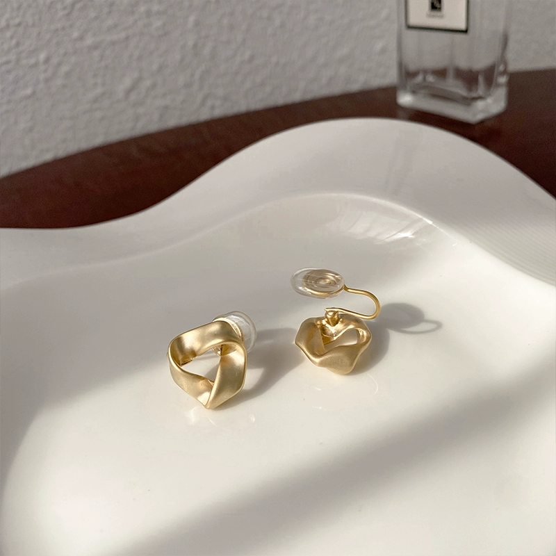 Ear clips, retro golden earrings, french style, no pierced ears, 925 sample silver
