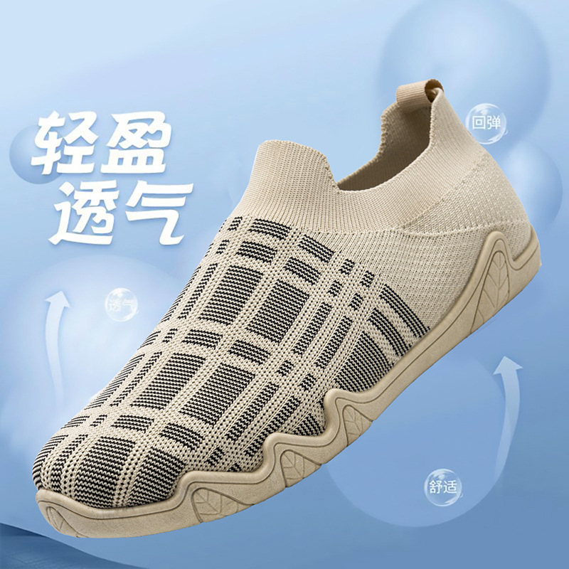Zapatos de malla de verano para hombre, zapatos de punto, mocasines casuales versátiles, suela suave, cómodos, antideslizantes, zapatos sin cordones para conducir al por mayor