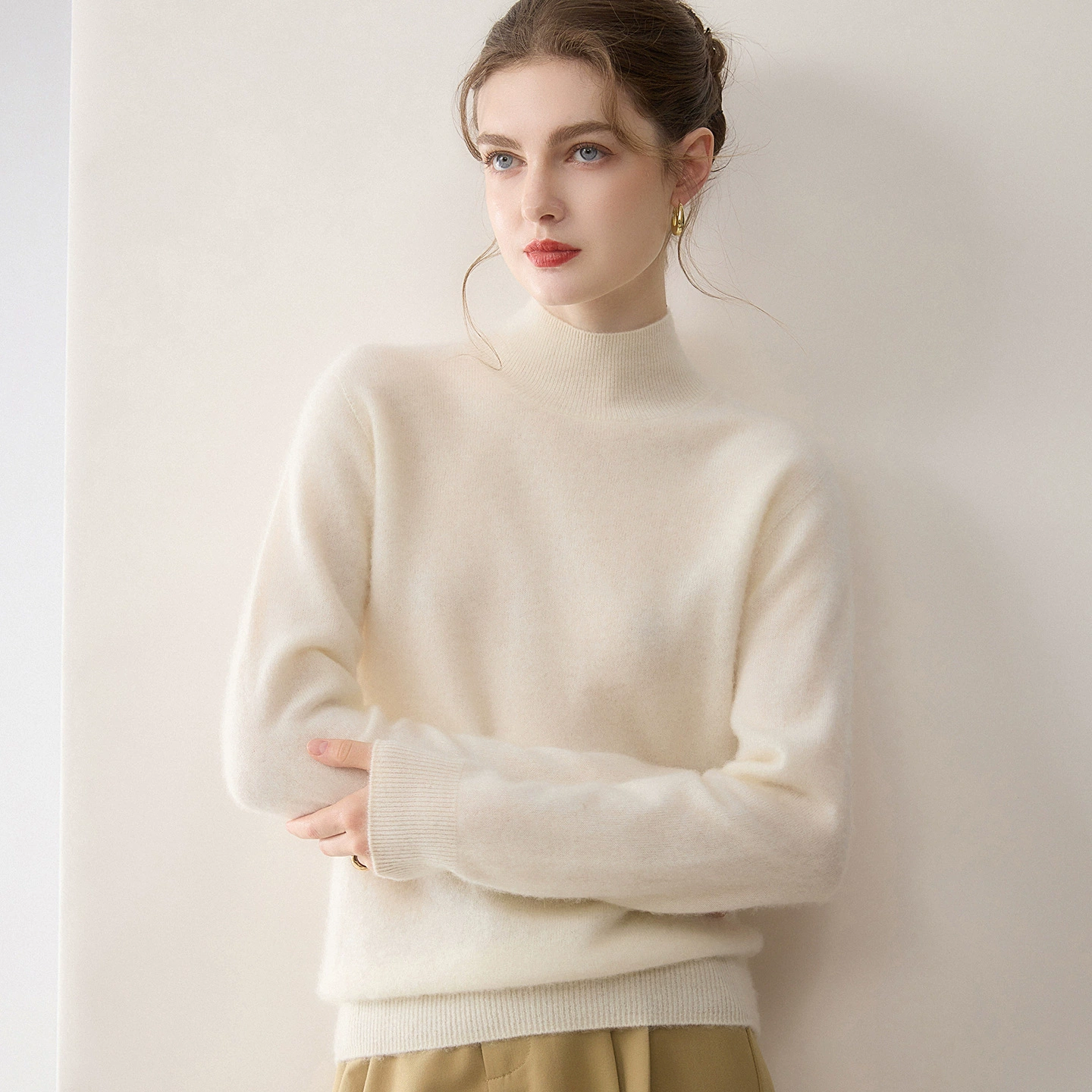 Женская трикотажная рубашка из 100% чистого кашемира, свободный и тонкий, толстый пуловер с длинными рукавами, новый стиль для осени и зимы.