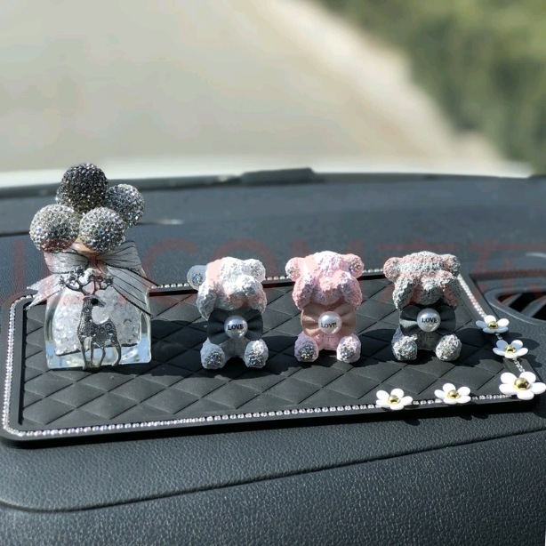 Corona modelo de automóvil adornos de automóvil almohadilla de plumas accesorios de automóvil adornos de automóvil decoración de automóvil en línea para chicas