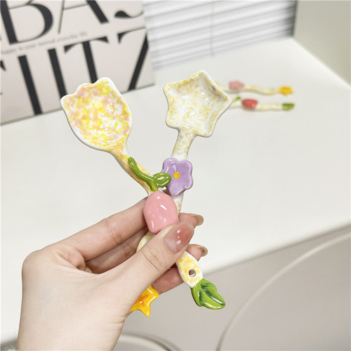 Adorable girl heart pink tulip spoon with stars, flower-shaped ceramic spoon for desserts, soup, rice, and coffee stirring