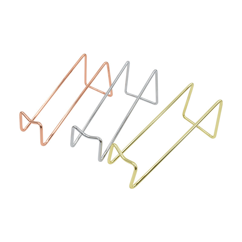 Venta al por mayor champán soporte europeo botella de vino estante de vino de hierro estante del vino del hogar Decoración estante del vino creativo