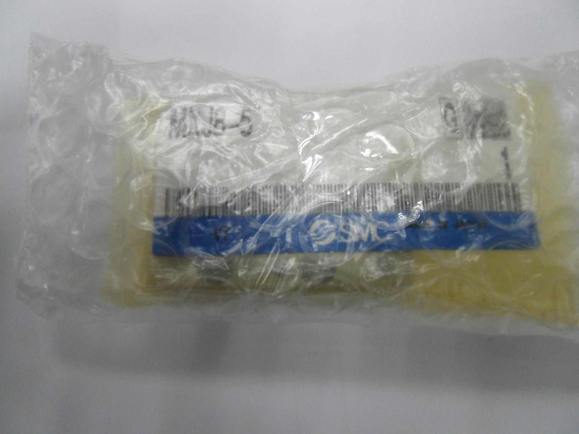 全新原装SMC正品气缸MXJ8-5,MXJ6L-5CSN,MXJ6-5C实物图拍摄