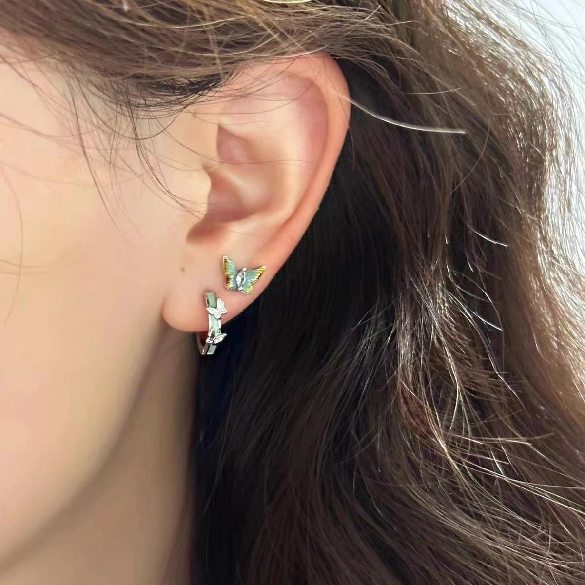 Green small sophisticated cute elegant fashionable trend earrings