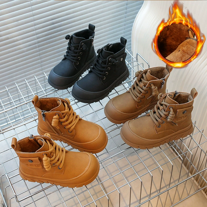 Детские ботинки Баотоу против удара Мартина зимой 2024 новый мальчик плюс пушистый хлопок короткие ботинки в британском стиле
