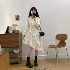法式赫本风不规则连衣裙子女2025早秋新款显瘦修身长袖荷叶边裙