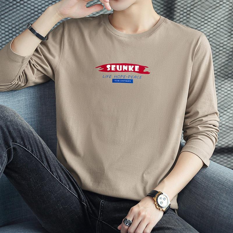 長袖のtシャツの男性のファッションのプリントの小さいシャツの秋の弾力の肌の中で底のシャツの丸首のゆったりしている黒色の秋の服を掛けます。|undefined
