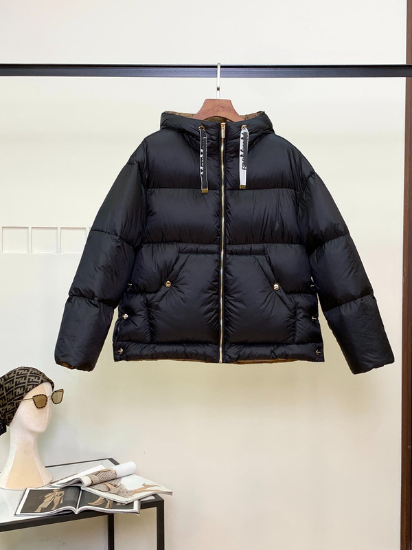 2025MAX家新款加厚连帽羽绒服女短款时尚保暖外套气质通勤大口袋|undefined