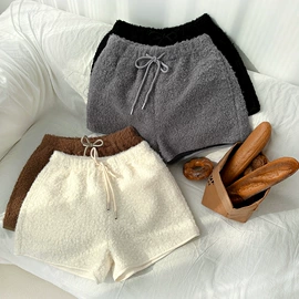 休闲裤;吊带背心;半身裙