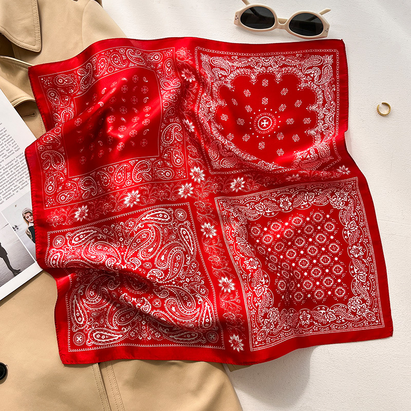 에스닉 캐슈 플라워-레드