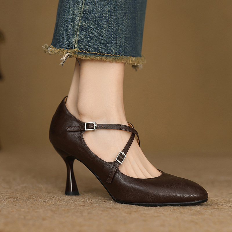 Giày cao gót da cừu quai chéo mũi tròn Mary Jane gót 7,5 cm — Màu nâu