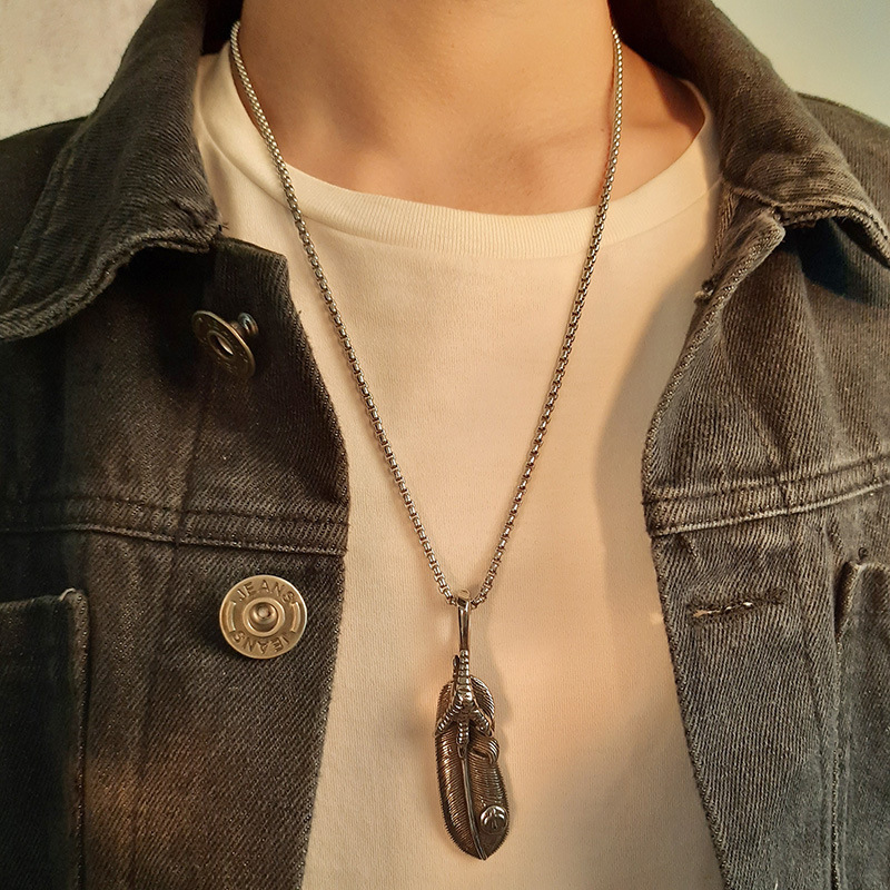 Pendentif collier plume griffe d aigle style ethnique mixte_voghion.com