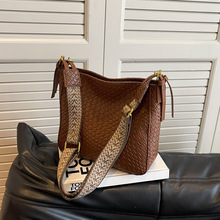 �羳���������������ذ�Ů�߼���б����ĸ���r�аٴ�μ����Ů