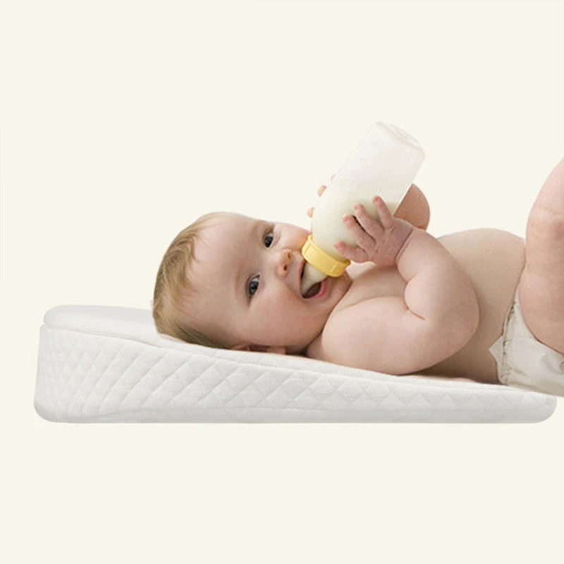 Подушка подушки младенца анти -- плевки младенца подушки съемная и Вашабле наклона анти -- расслоины подушки пены памяти подушки младенца