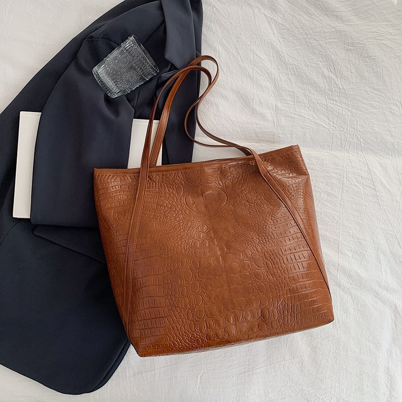 2024 bolso retro de mujer nueva gran capacidad cocodrilo estampado bolso de hombro de viaje de alta calidad