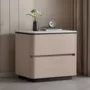 安装卧室家用实木床边柜