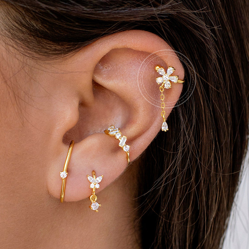 European And American Cute Flower Tassel Earrings Zircon Copper Plating 18k Gold Ear Clip Female No Pierced Personality All-match Ear Clip display picture 2
