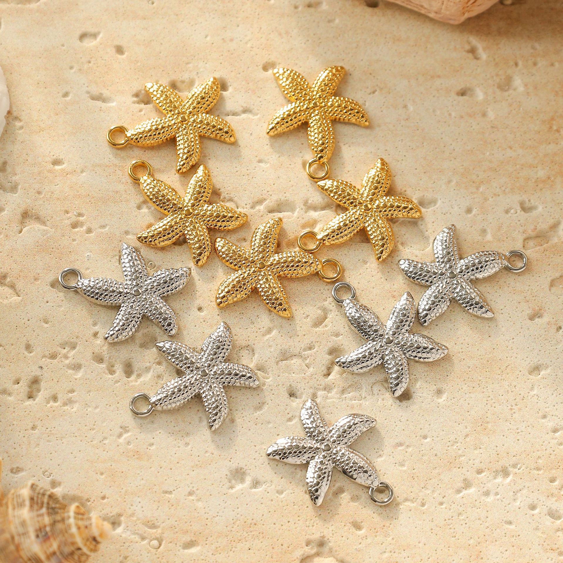 5 PCS/Package Quantity 5 PCS/Package 304 Stainless Steel Starfish Pendant