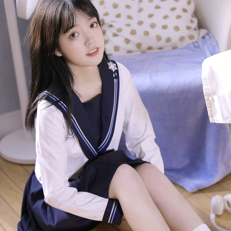 日系正统雪花刺绣JK制服学院风学生水手服校服班服软妹双色套装